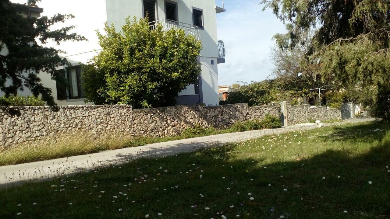 Apartment Lavanda Nova Ražanj Exterior foto